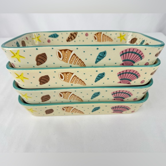Set of 4 Temp-Tations Summer Shells .75 QT Bakers